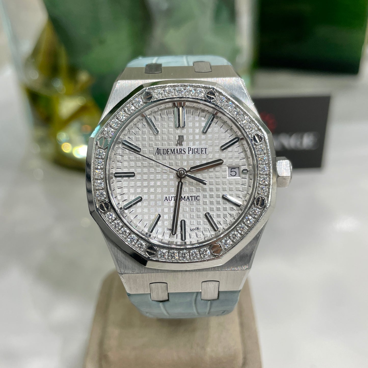 Royal Oak 37