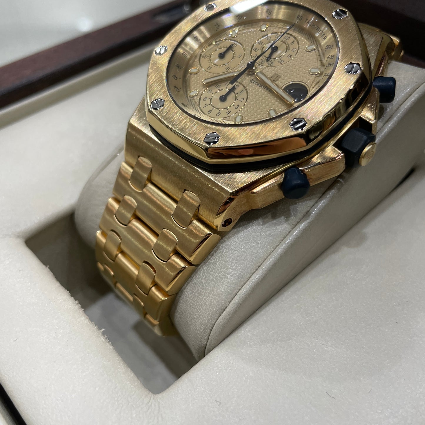 Royal Oak Offshore 42