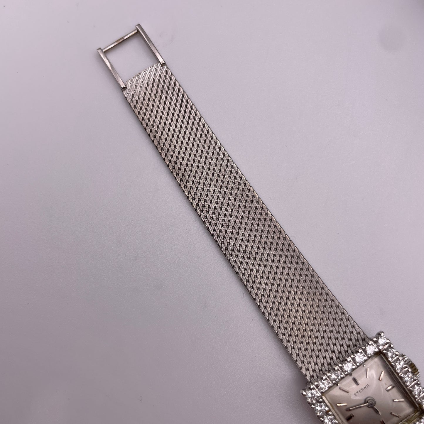 Ladies Vintage Eterna