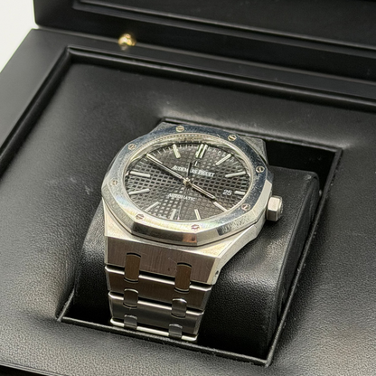 Royal Oak 41