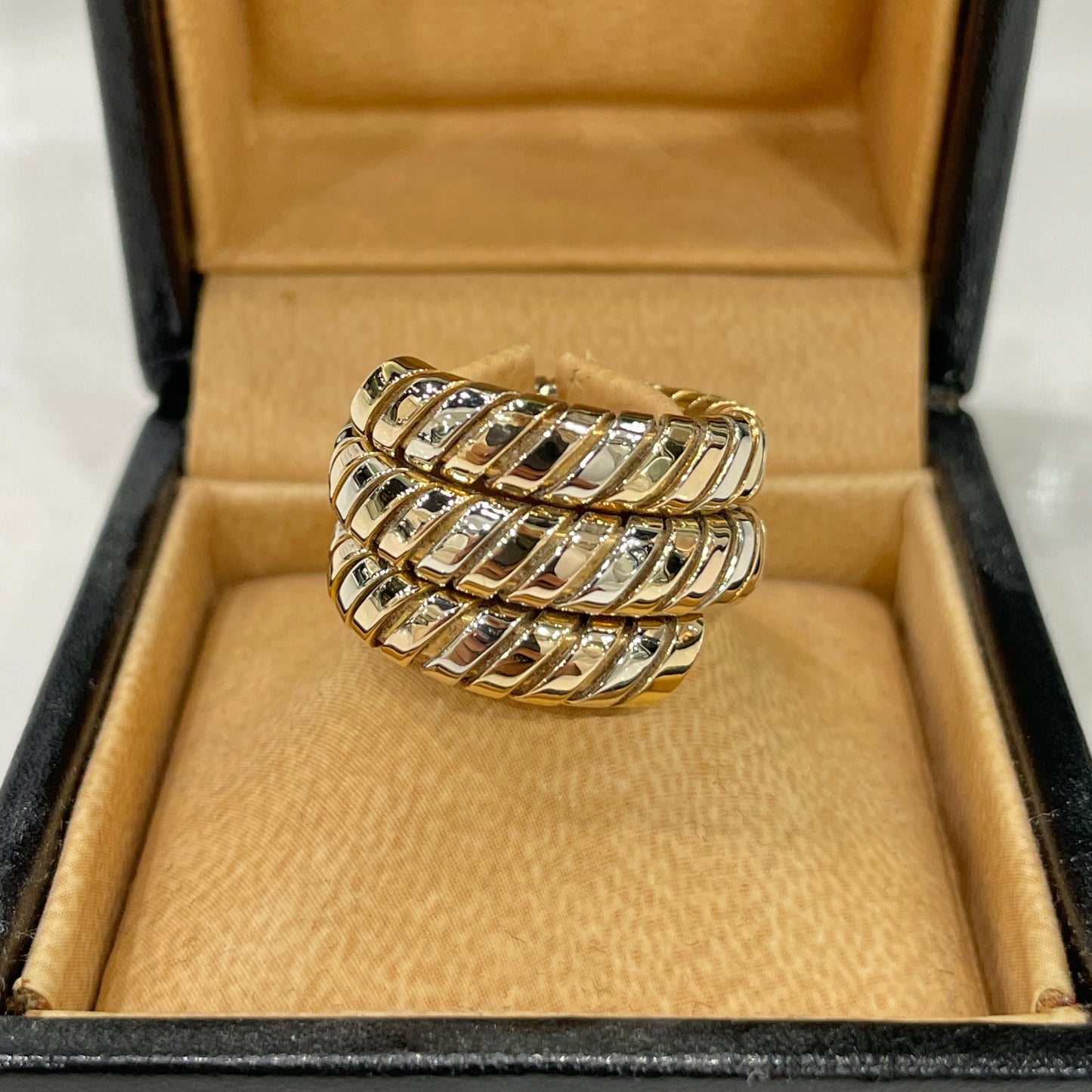 Bvlgari Tubogas Ring