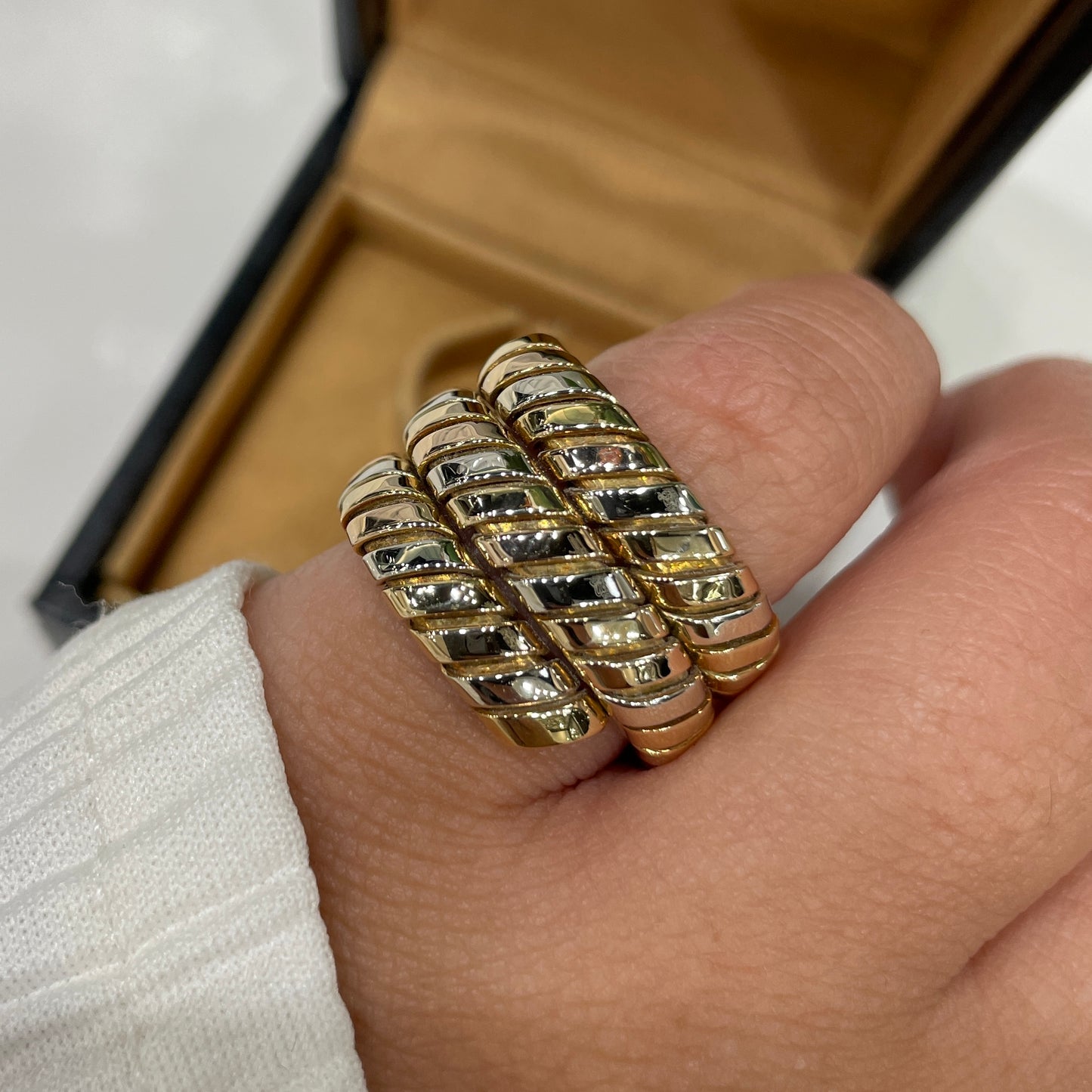 Bvlgari Tubogas Ring