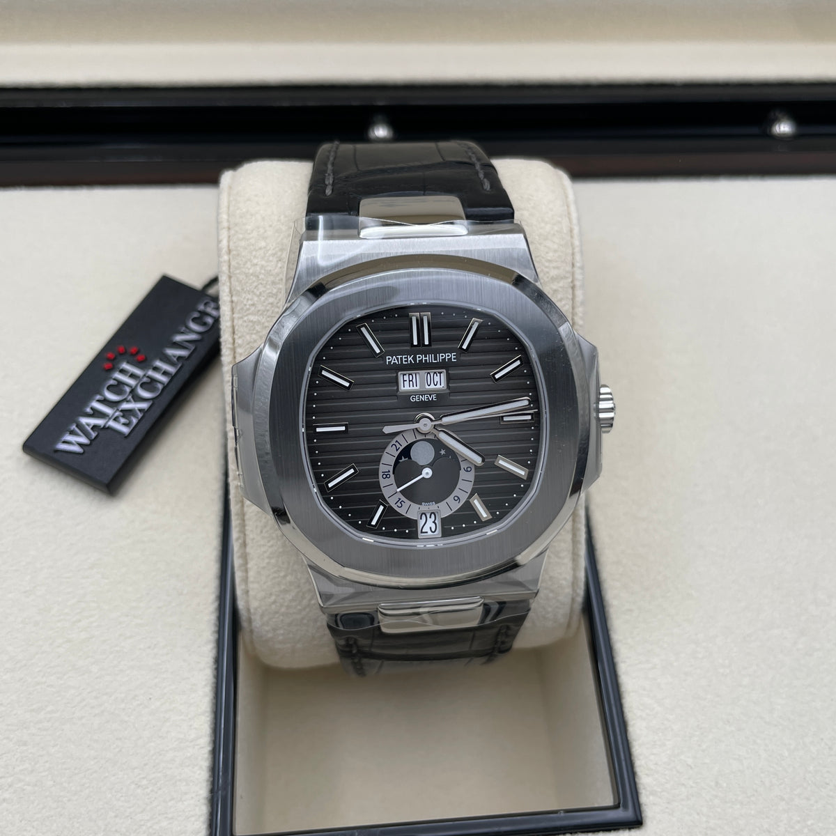 Nautilus Annual Calendar 5726A