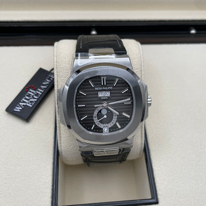 Nautilus Annual Calendar 5726A