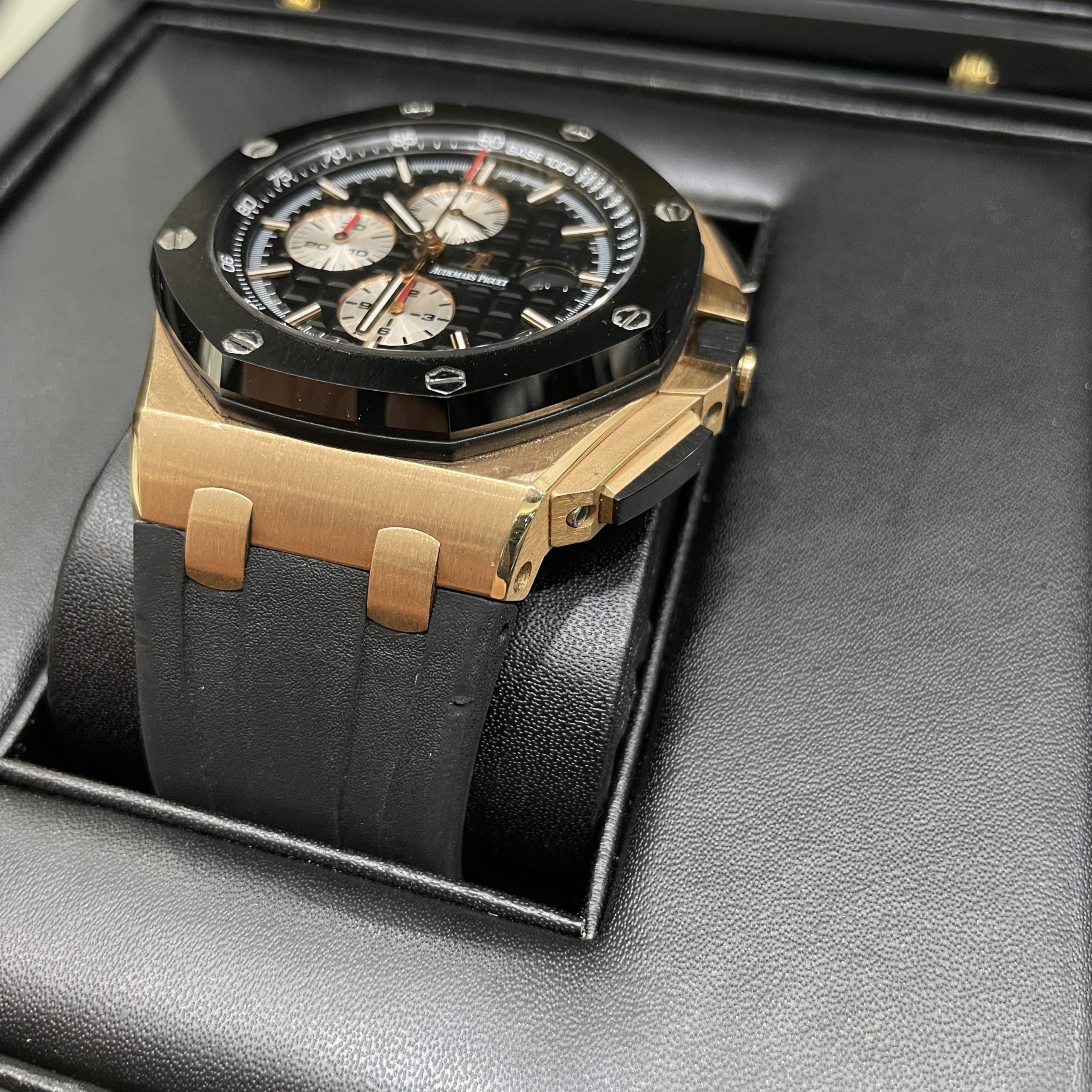 Royal Oak Offshore 44 Watch Exchange