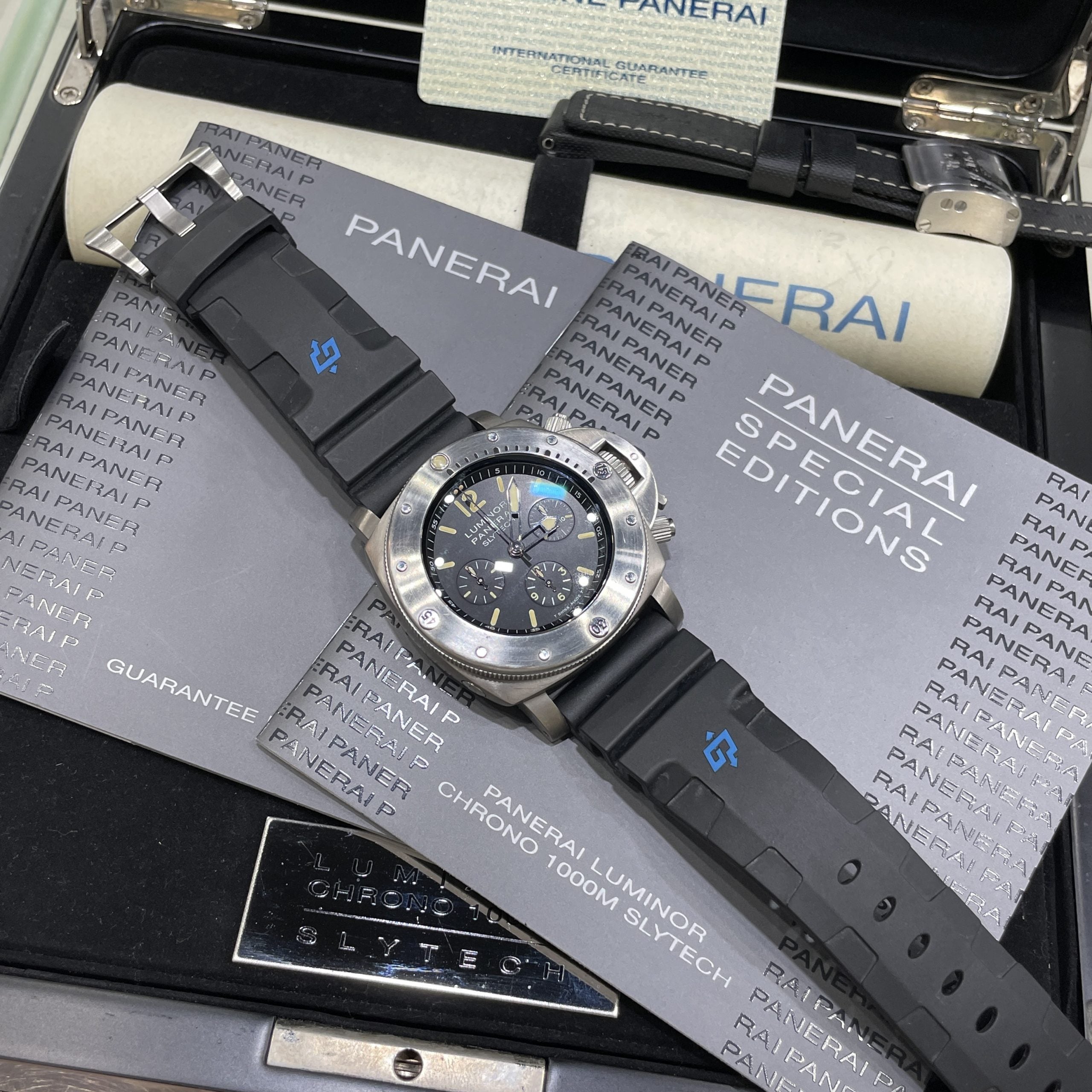 Luminor hot sale panerai slytech